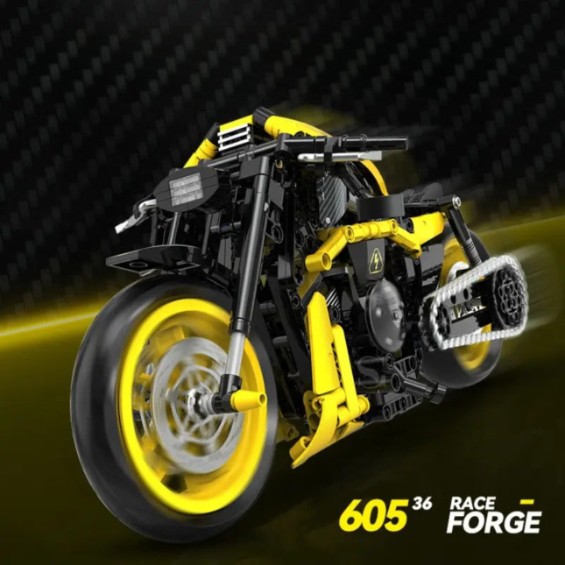 GULY 60536 Black/Yellow Harley-Davidson Road King Building Block Model (1:8 Scale)
