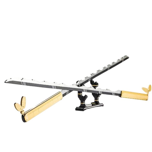 DK 1513 Demon Slayer Inosuke Dual Serrated Nichirin Blade Building Block Model (Beige)